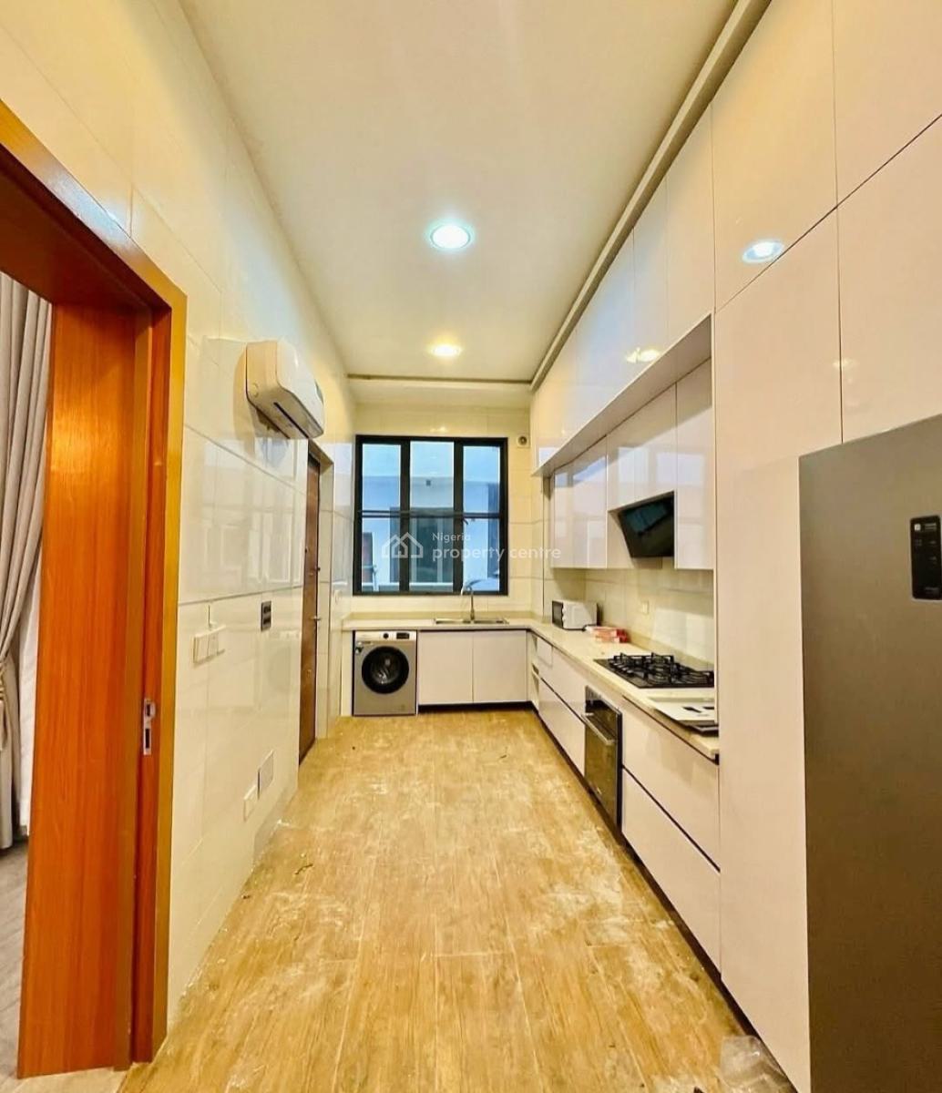 Luxury Fully Serviced 4bedroom Terrace Duplex+ Boys Quarter, Lekki Phase 1, Lekki Phase 1, Lekki, Lagos, Terraced Duplex for Sale