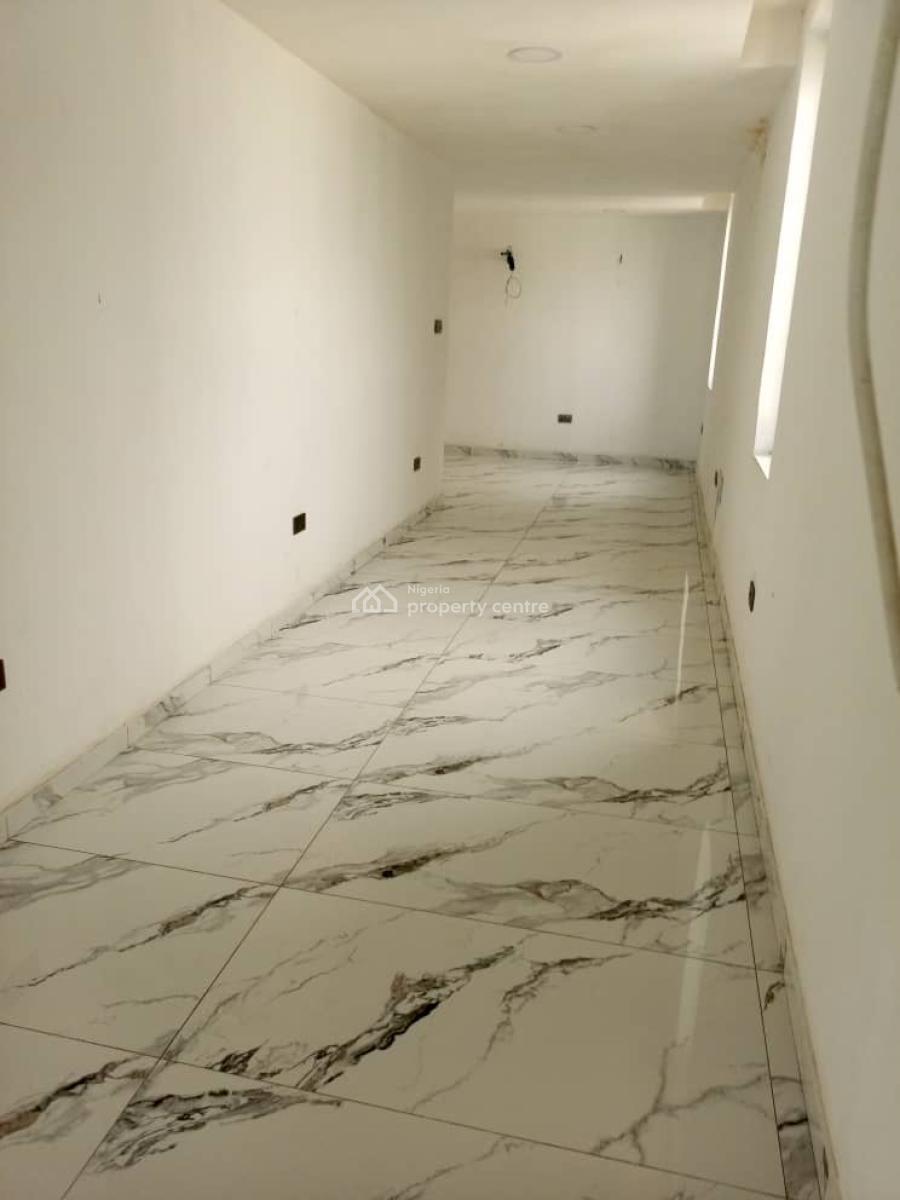 232sqm Office, Lekki Phase 1, Lekki, Lagos, Office Space for Rent