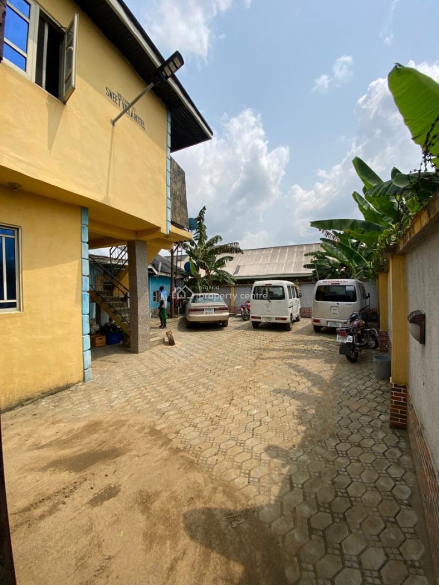 Functional Seven (7) Rooms Hotel, Igwuruta, Obio-akpor, Rivers, Hotel / Guest House for Sale