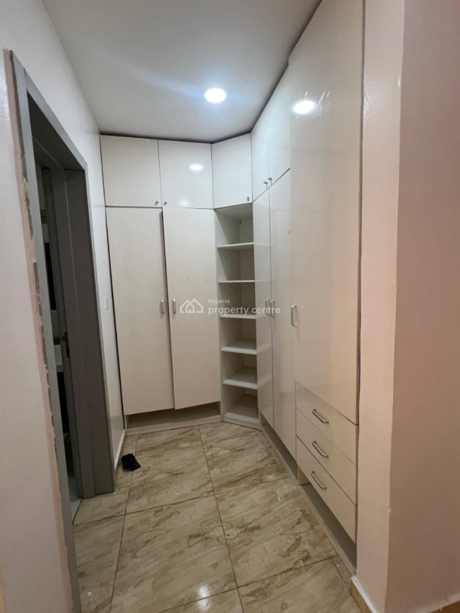 Fully Serviced Masters Bedroom, Victoria Bay 1,royal Pine Gate 1,orchid Rd, Lekki, Lagos, Self Contain (single Rooms) for Rent