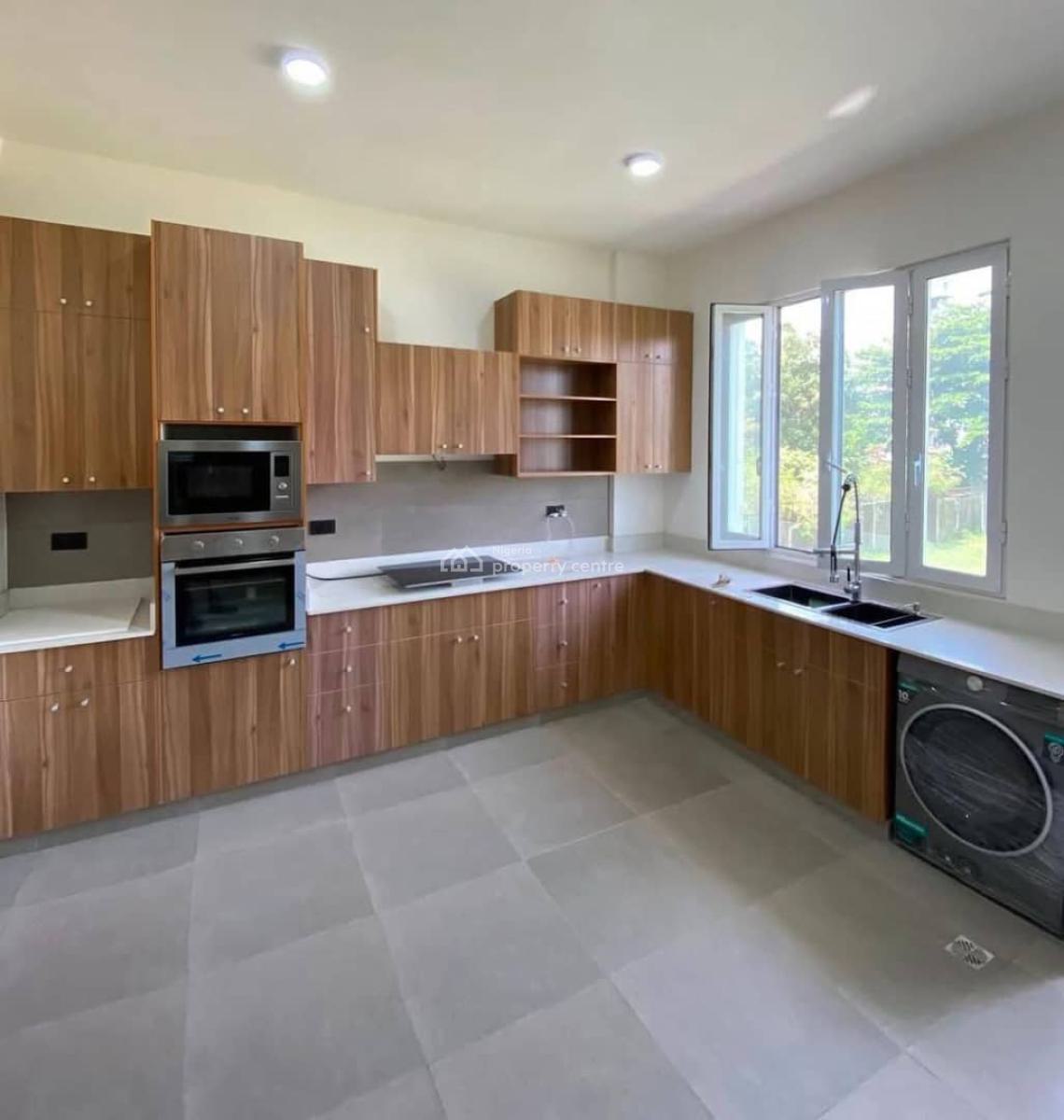 Very Lovey Spacious Fully Serviced 3bedroom Apartment+ Boys Quarter, Victoria Island, Victoria Island (vi), Lagos, Flat / Apartment for Rent