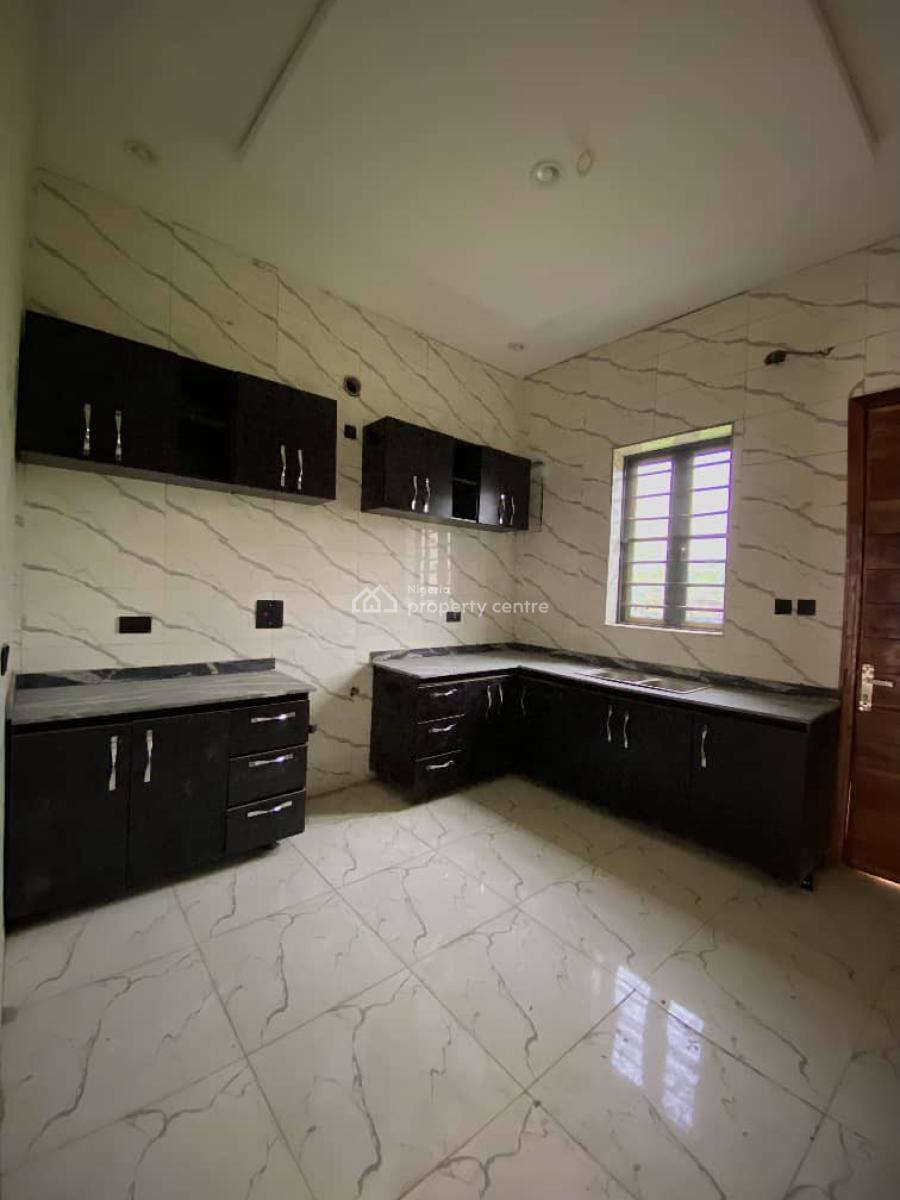 Luxury 4bedroom, Ikota, Lekki, Lagos, Semi-detached Duplex for Rent