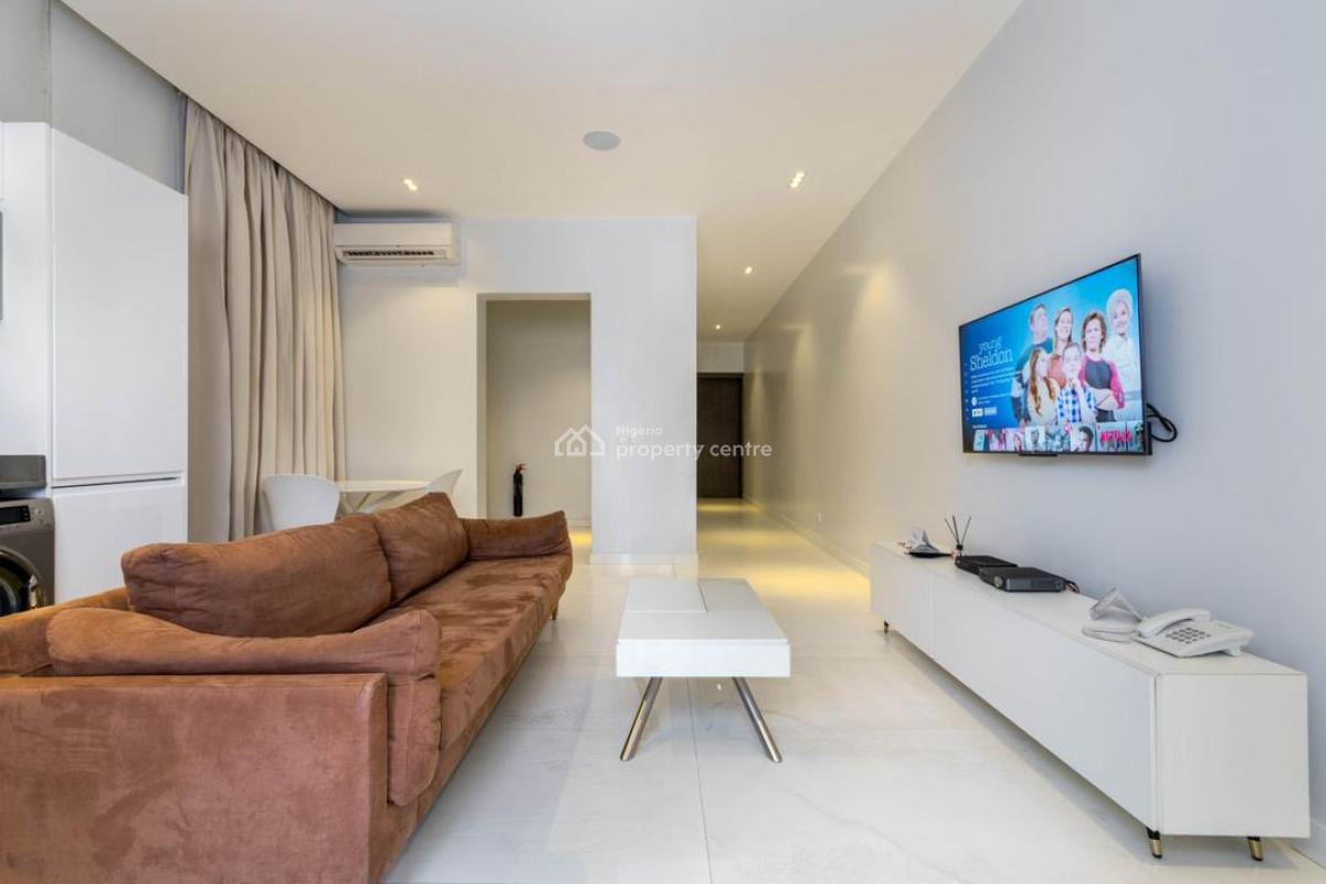 Nicely Furnished 1 Bedroom Apartment, Right, Lekki Phase 1, Lekki, Lagos, Mini Flat (room and Parlour) Short Let