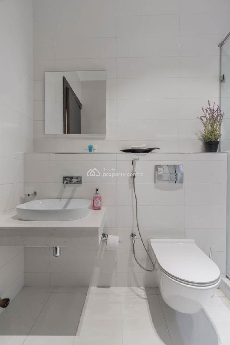 Nicely Furnished 1 Bedroom Apartment, Right, Lekki Phase 1, Lekki, Lagos, Mini Flat (room and Parlour) Short Let