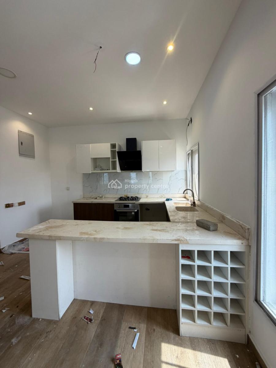 Spacious 2 Bedrooms Maisonette, Fully Serviced, Oniru, Victoria Island (vi), Lagos, House for Rent