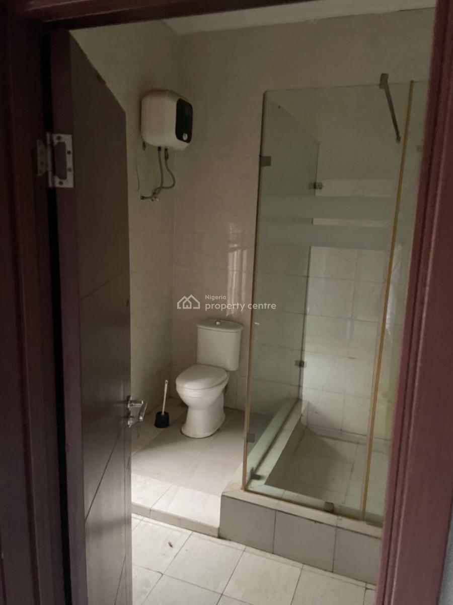 4 Bedroom Terraced House with Bq, Osapa, Lekki, Lagos, Terraced Duplex for Sale