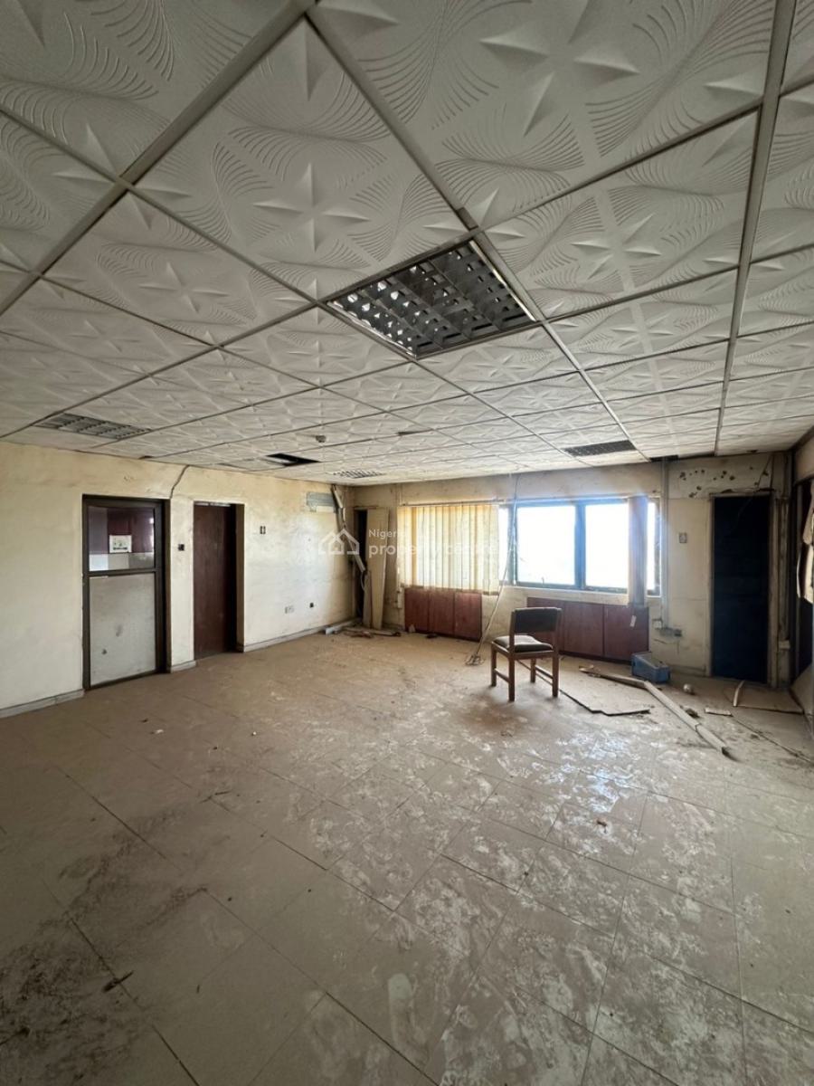 Very Spacious Office Space, Area 3, Garki, Abuja, Office Space for Rent