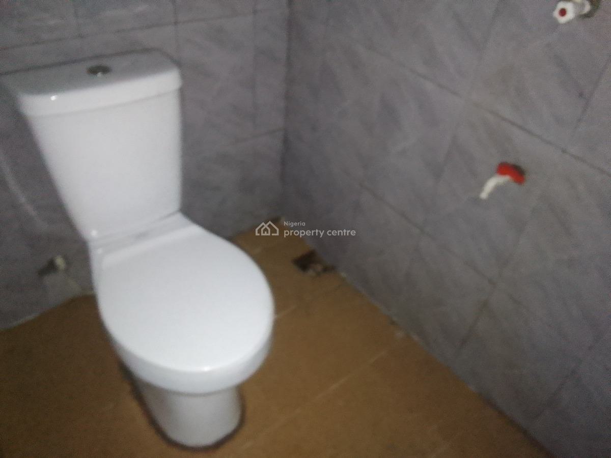 Spacious Luxury 2 Bedroom Flat with Excellent Features, Newtown Estate, Ogombo, Ajah, Lagos, Flat / Apartment for Rent