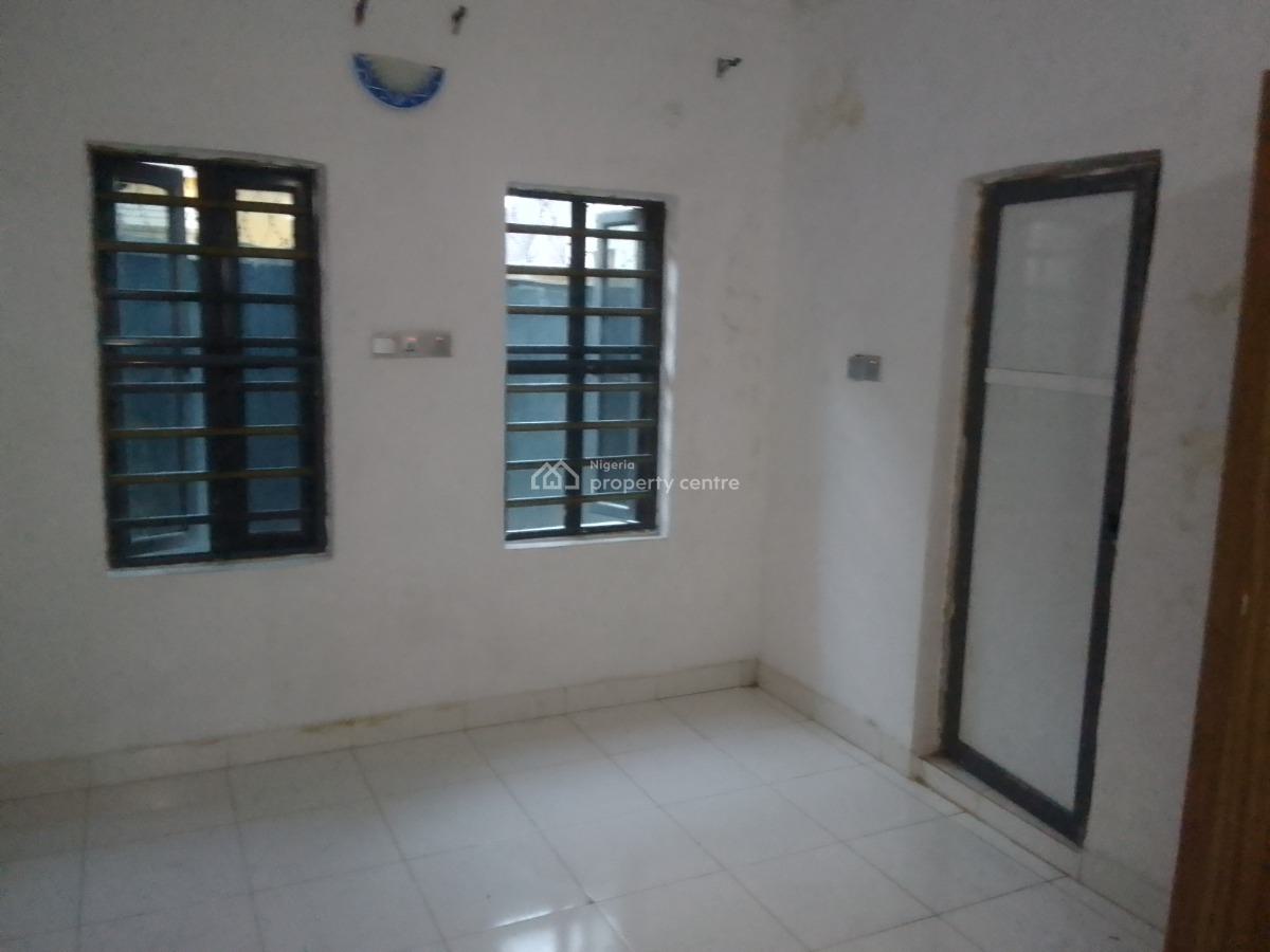 Spacious Luxury 2 Bedroom Flat with Excellent Features, Newtown Estate, Ogombo, Ajah, Lagos, Flat / Apartment for Rent