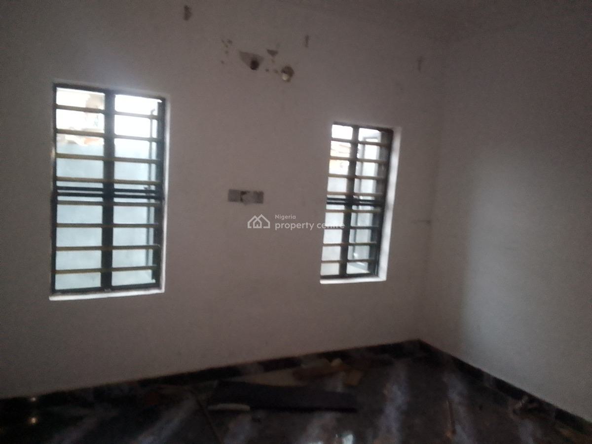 Spacious Luxury 2 Bedroom Flat with Excellent Features, Newtown Estate, Ogombo, Ajah, Lagos, Flat / Apartment for Rent
