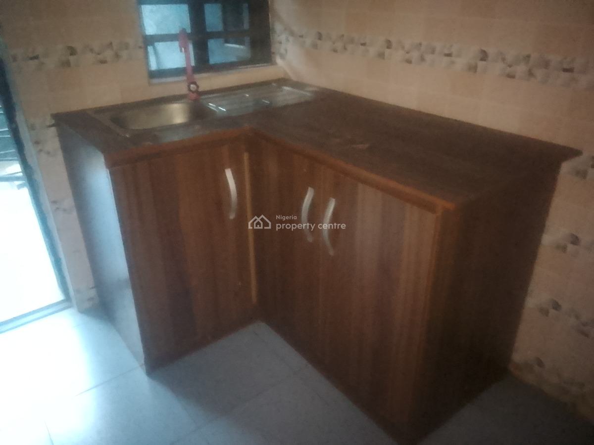 Spacious Luxury 2 Bedroom Flat with Excellent Features, Newtown Estate, Ogombo, Ajah, Lagos, Flat / Apartment for Rent