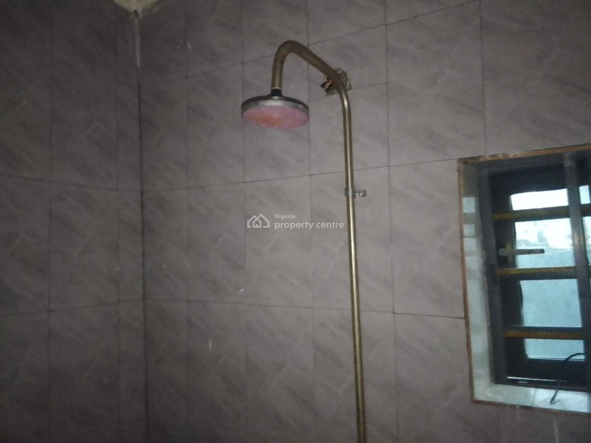 Spacious Luxury 2 Bedroom Flat with Excellent Features, Newtown Estate, Ogombo, Ajah, Lagos, Flat / Apartment for Rent