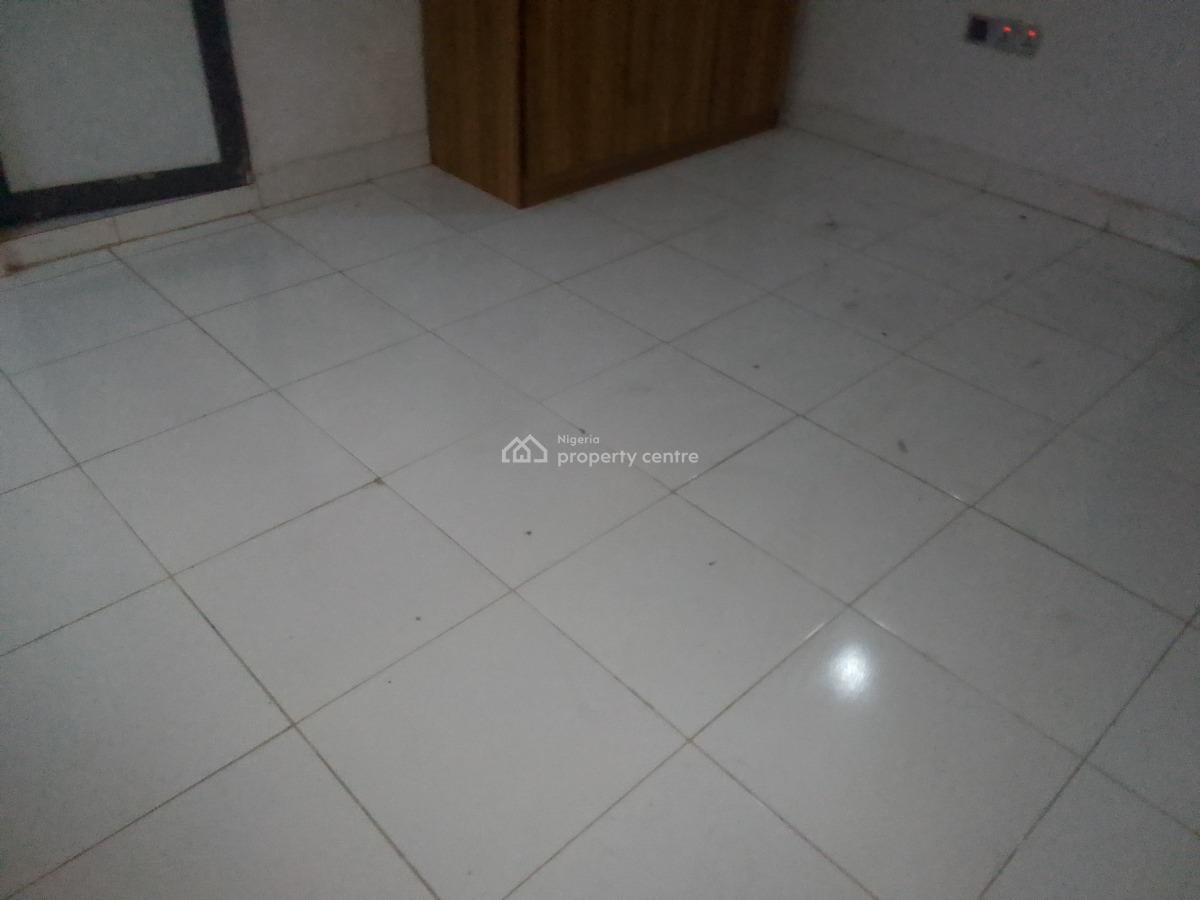 Spacious Luxury 2 Bedroom Flat with Excellent Features, Newtown Estate, Ogombo, Ajah, Lagos, Flat / Apartment for Rent