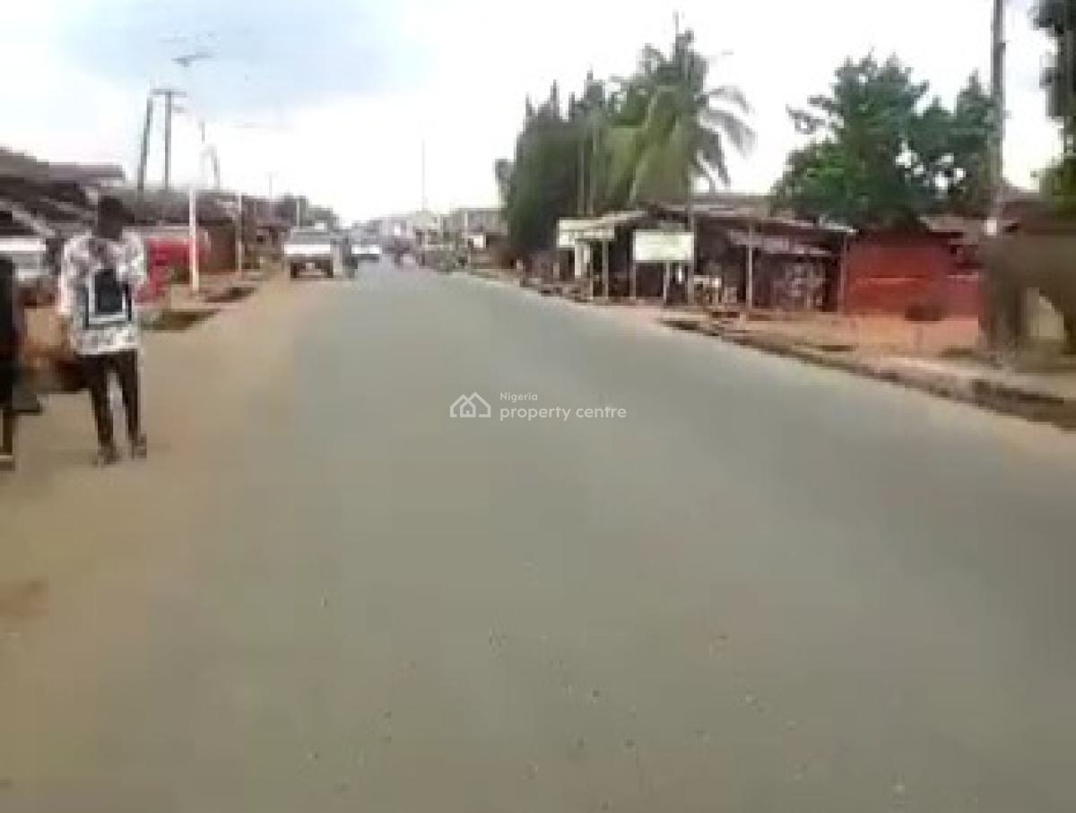 4 Flats of 3 Bedrooms and 2 Bedrooms Bq on 120ft By 130ft Land, Along Costain Road, New Benin, Benin, Oredo, Edo, Block of Flats for Sale