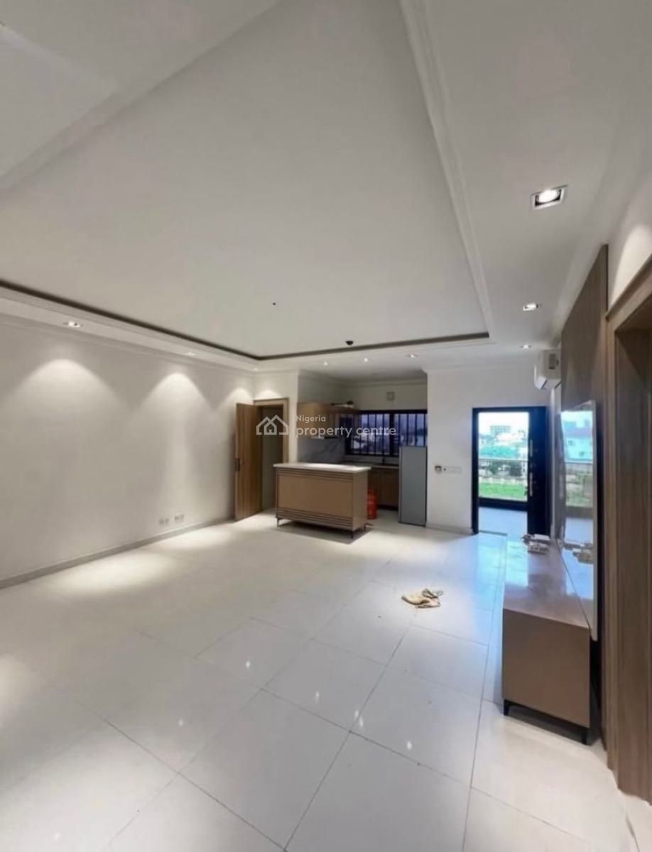 Affordable 3 Bedroom Apartment with Elevator & Gym, Ikoyi, Lagos, Flat / Apartment for Sale