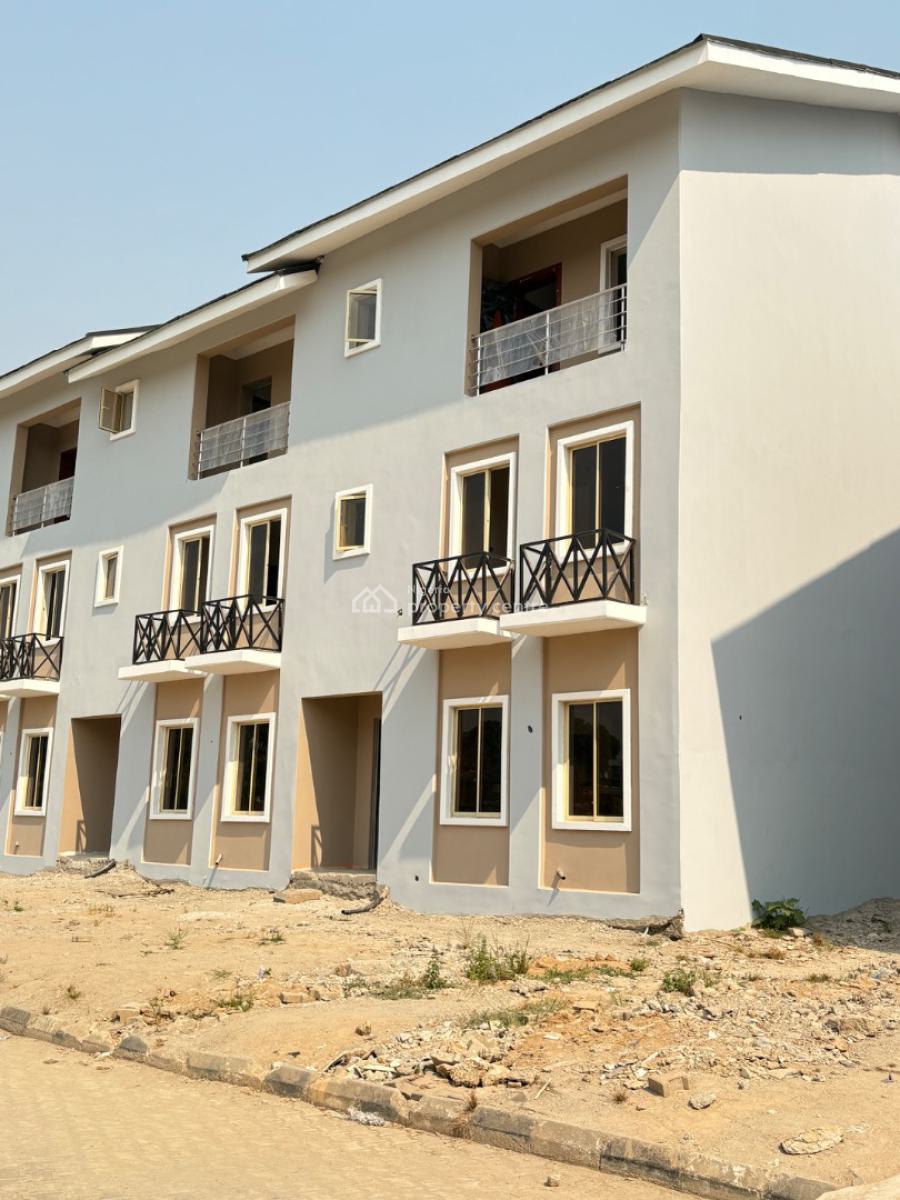Luxury 4 Bedroom Terrace Duplex with Bq, Crown Court Estate, Durumi, Abuja, Terraced Duplex for Sale