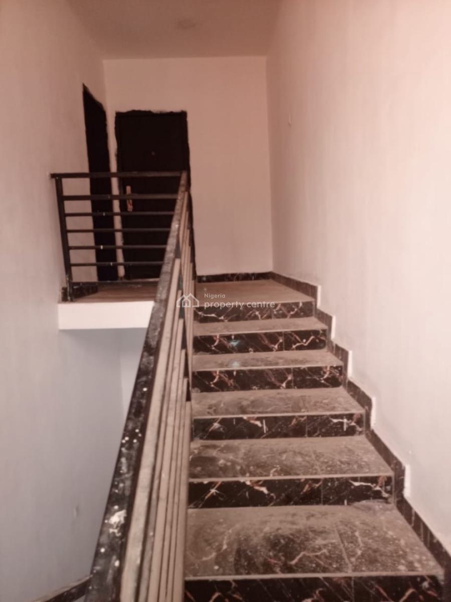 Clean and Spacious Mini Flat Upstairs, Seaside Estate, Badore, Ajah, Lagos, Mini Flat (room and Parlour) for Rent