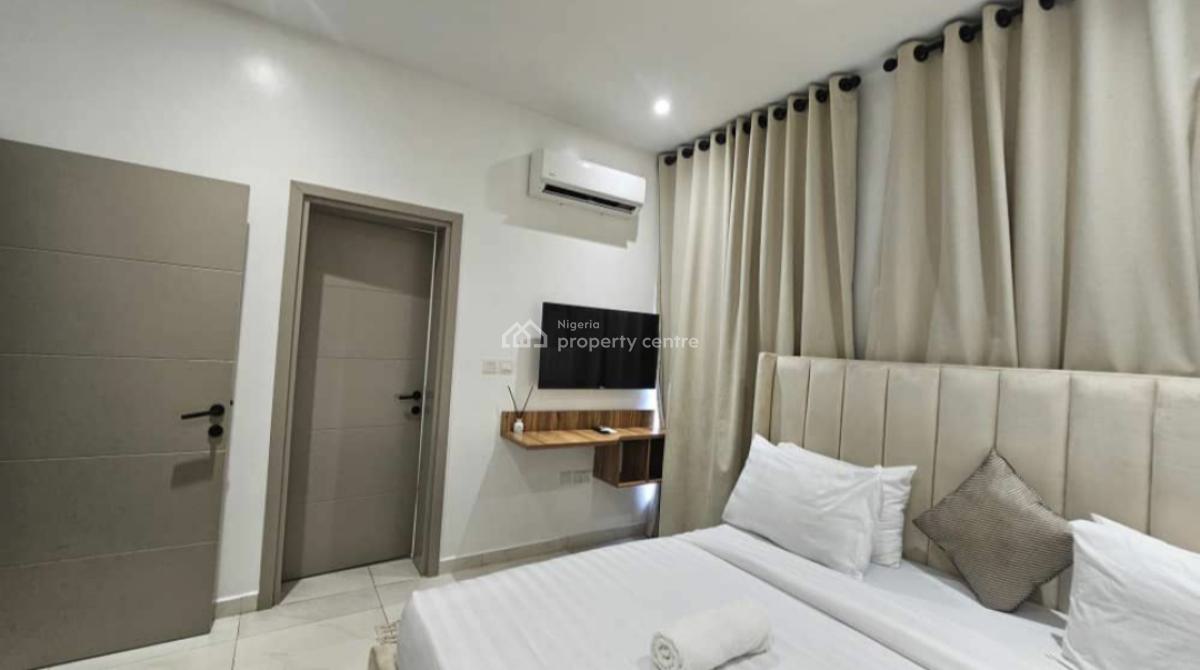 Nicely Built Fully Furnished 3 Bedroom Apartment + Bq in a Gated Estate, Adeniyi Jones, Ikeja, Lagos, Flat / Apartment for Sale