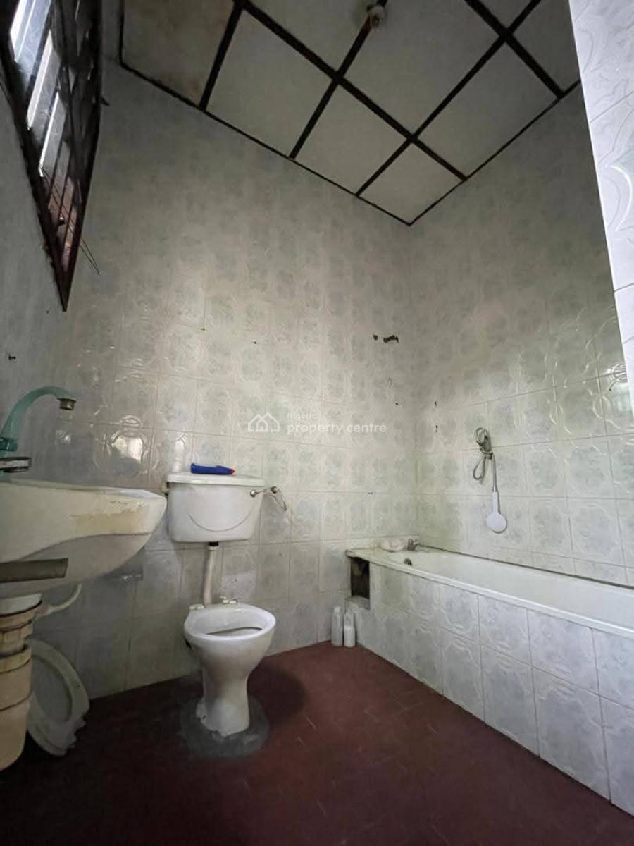 4 Bedroom Bungalow Home with Bq, Rumuodomaya, Port Harcourt, Rivers, Detached Bungalow for Sale