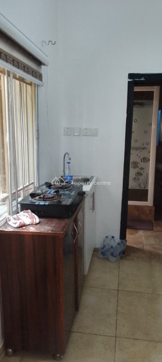 a Room Self Contained Studio Apartment, Chevron Drive, Chevron Estate, Lekki, Lagos, Self Contain (single Rooms) for Rent