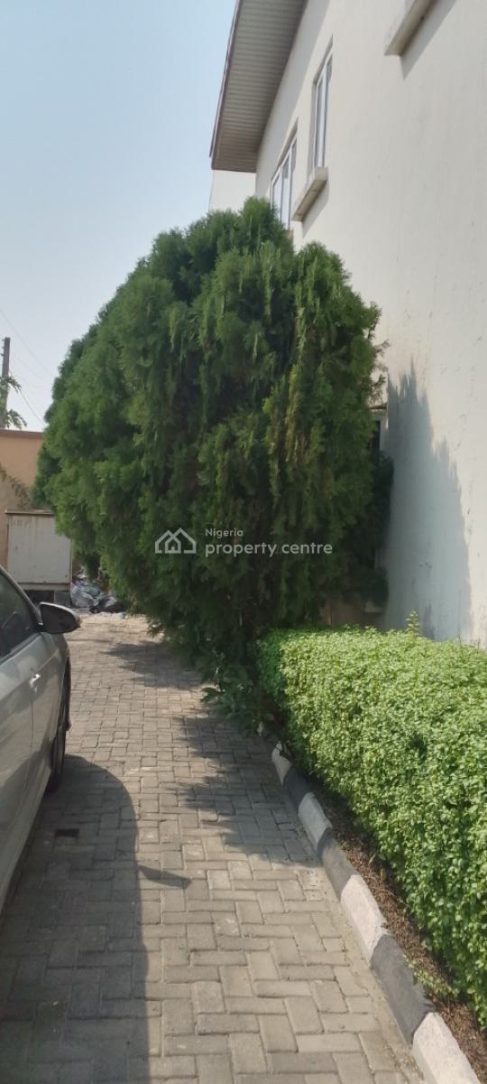a Room Self Contained Studio Apartment, Chevron Drive, Chevron Estate, Lekki, Lagos, Self Contain (single Rooms) for Rent