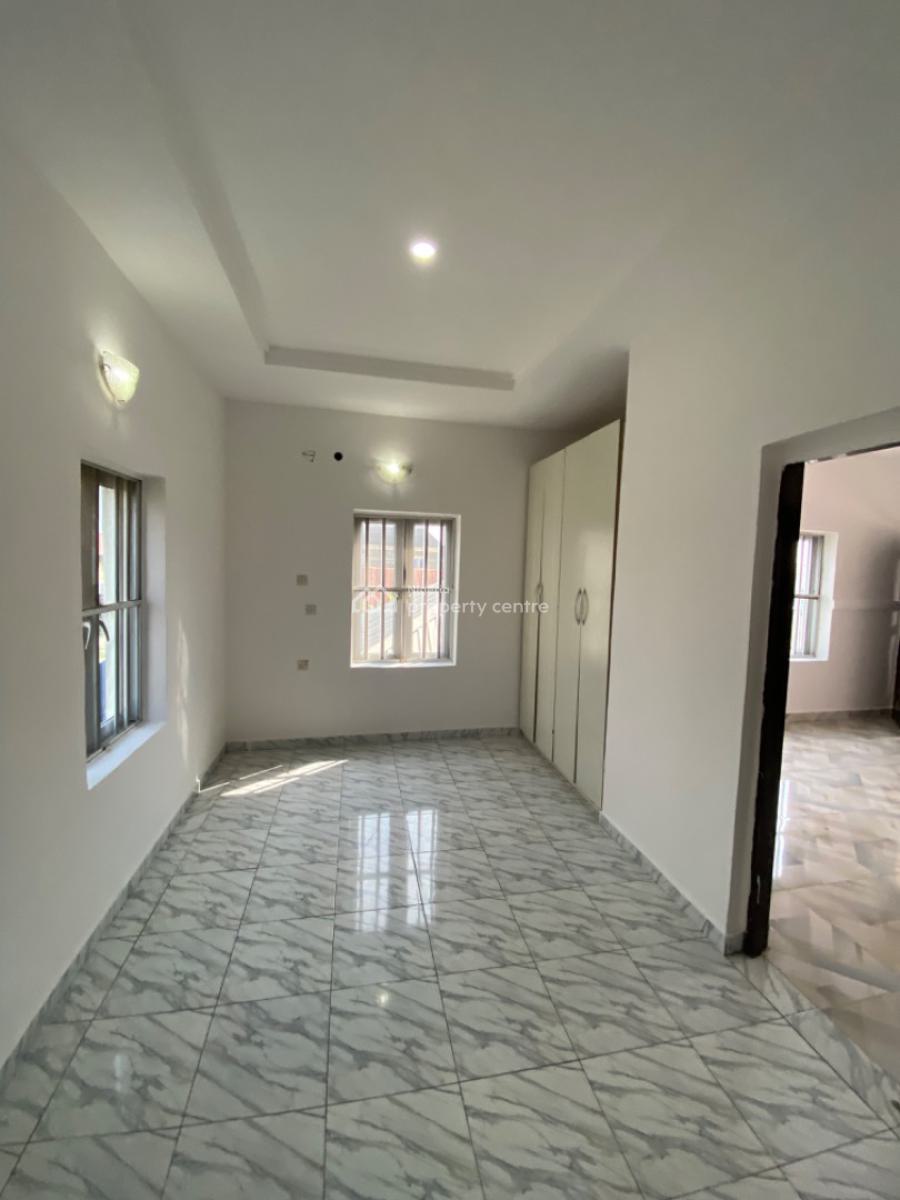 Very Sweet&lovable Classic Mini Flat  Wit Personal Stairs, Muniru Estate Peace Land Axis, Ogombo, Ajah, Lagos, Mini Flat (room and Parlour) for Rent