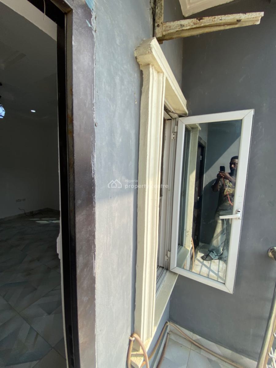 Very Sweet&lovable Classic Mini Flat  Wit Personal Stairs, Muniru Estate Peace Land Axis, Ogombo, Ajah, Lagos, Mini Flat (room and Parlour) for Rent