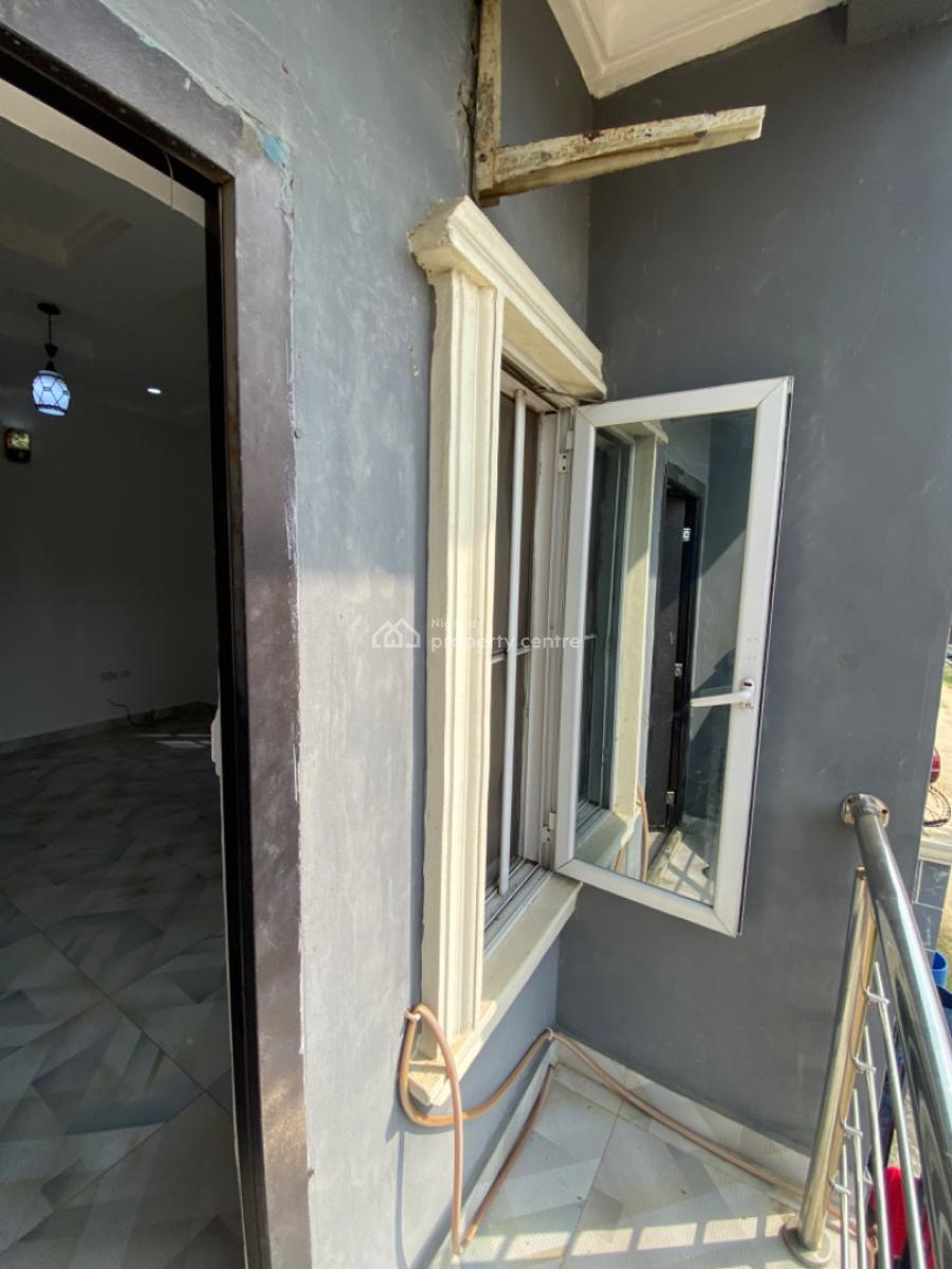 Very Sweet&lovable Classic Mini Flat  Wit Personal Stairs, Muniru Estate Peace Land Axis, Ogombo, Ajah, Lagos, Mini Flat (room and Parlour) for Rent