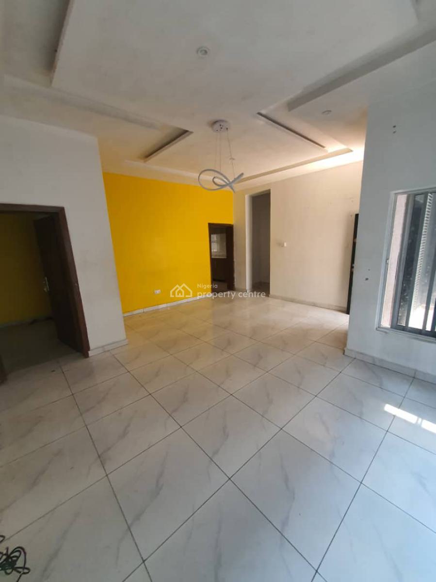Spacious 3-bedroom Flat, an Estate at Ilasan, Ikate, Lekki, Lagos, Flat / Apartment for Rent