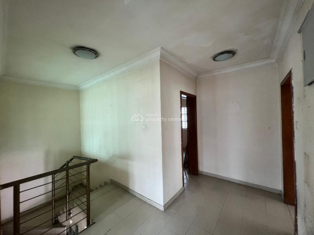 4 Bedroom Semi Detached Duplex, Lekki Phase 1, Lekki, Lagos, Semi-detached Duplex for Rent