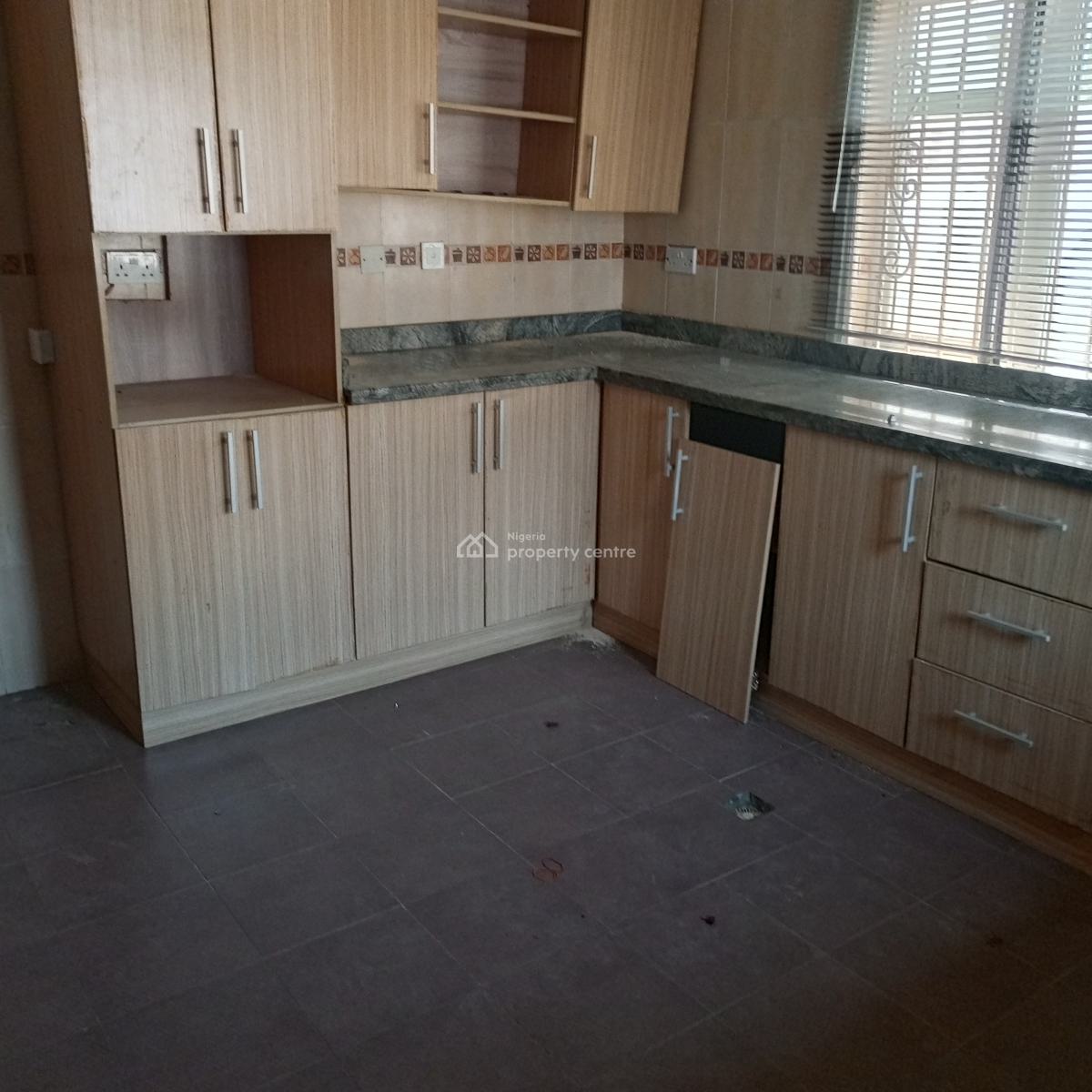 Luxurious Share Apartment at Lekki Scheme 2 Ajah, Lekki Scheme 2 Off Abraham Adesanya Estate Ajah, Ajah, Lagos, Self Contain (single Rooms) for Rent