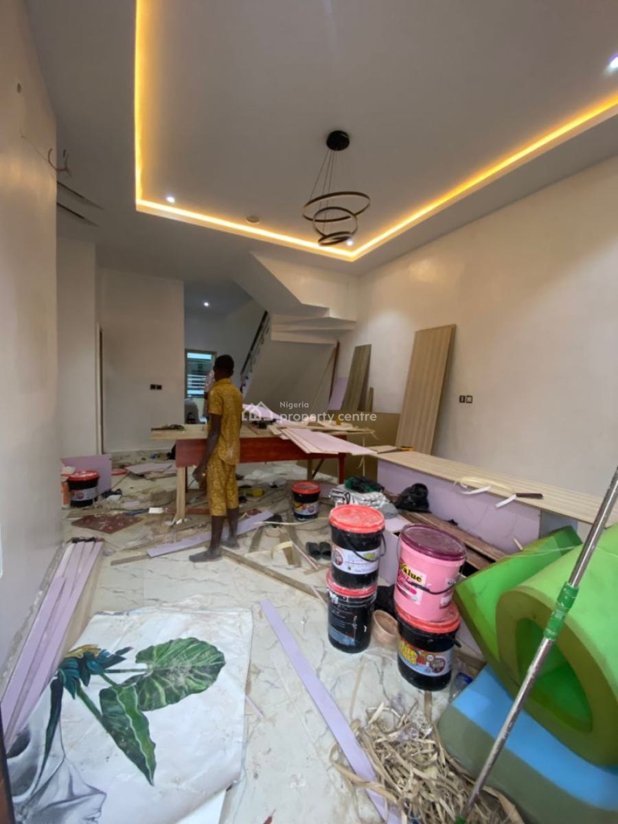 Semi Detached 4 Bedroom Apartment, Ikota, Lekki, Lagos, Semi-detached Duplex for Rent