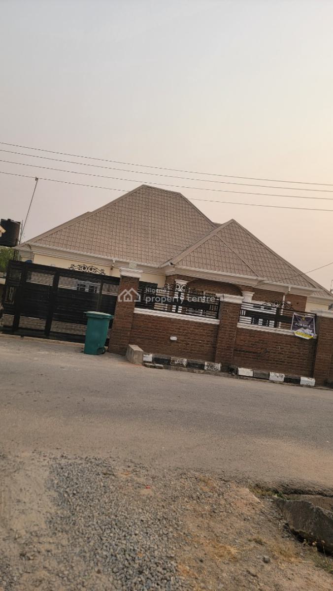 Standard Furnished Three Bedroom Bungalow, Bq, Ensuite, Hossana Glory Homes, Phase Ii By Living Faith Church, Fully Tared Rd, Lugbe District, Abuja, Detached Bungalow for Sale