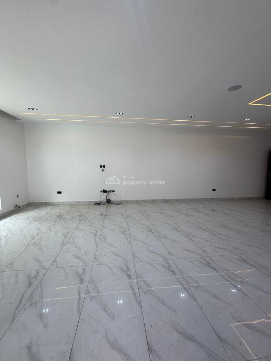 Aesthetically Pleasing 2 Bedroom Apartment,perfect for Airbnb, Lekki Phase 1, Lekki, Lagos, Block of Flats for Sale