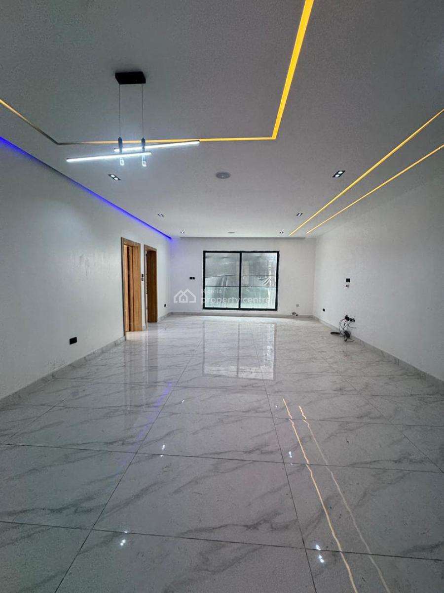 Aesthetically Pleasing 2 Bedroom Apartment,perfect for Airbnb, Lekki Phase 1, Lekki, Lagos, Block of Flats for Sale