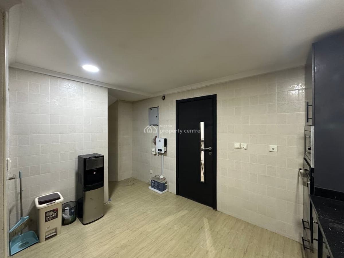 Fully Furnished 1-bedroom Apartment, Lekki Phase 1, Lekki, Lagos, Mini Flat (room and Parlour) for Rent