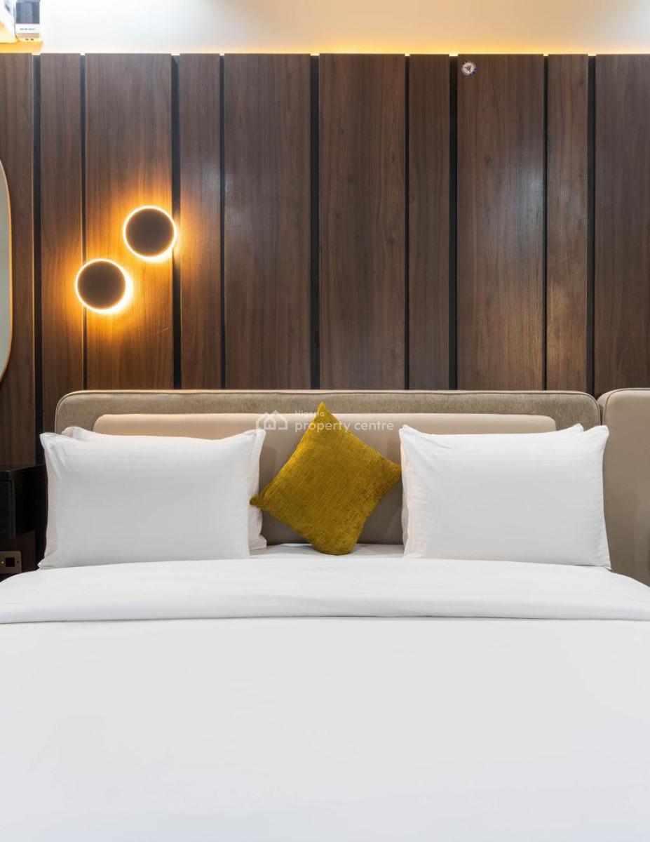 Luxury 2bedroom with Ps5, Gym, Pool & Rooftop Lounge, Lekki, Lekki Phase 1, Lekki, Lagos, Flat / Apartment Short Let