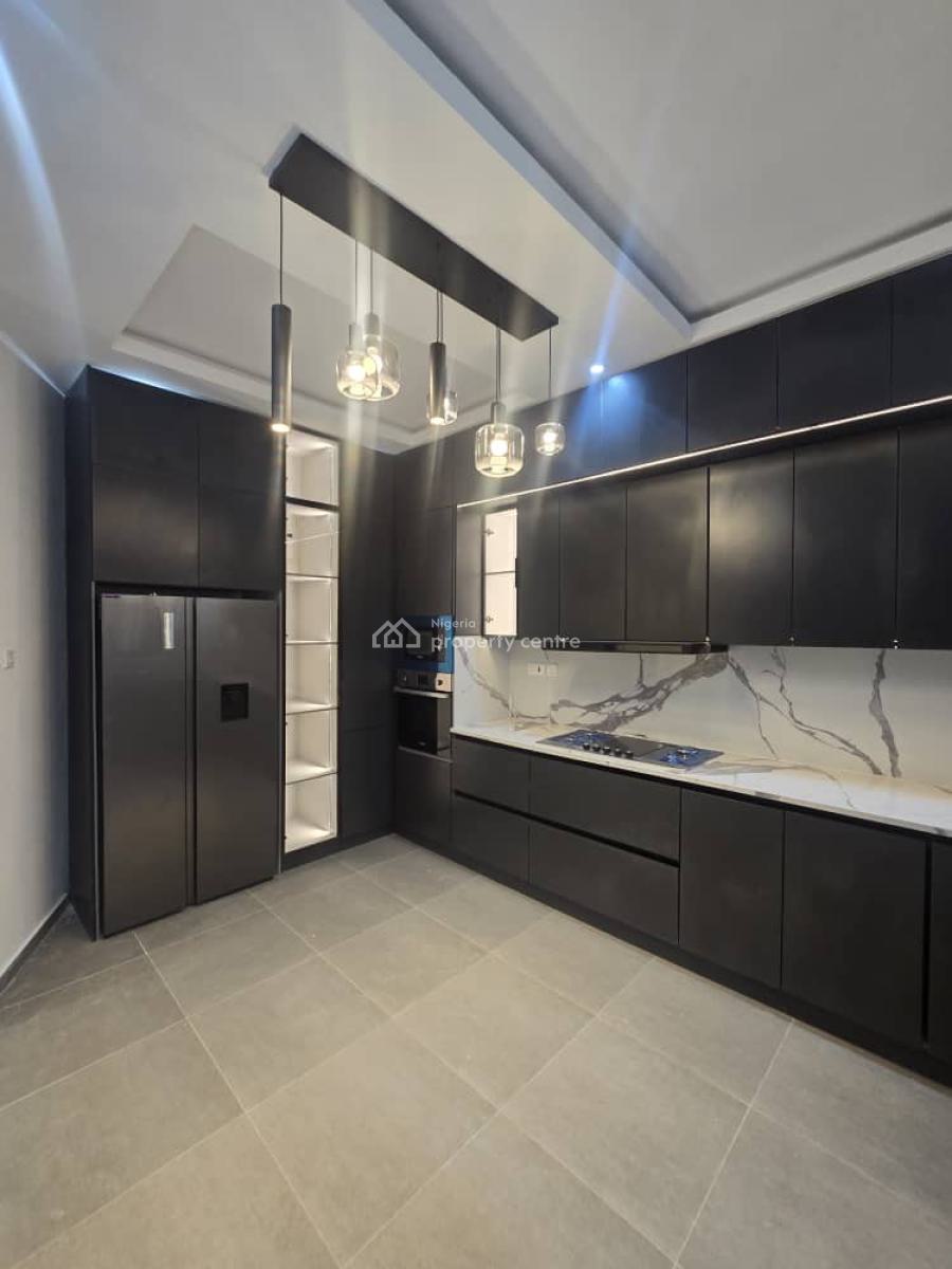 4 Bedrooms, Lekki Phase 1, Lekki, Lagos, Semi-detached Duplex for Rent