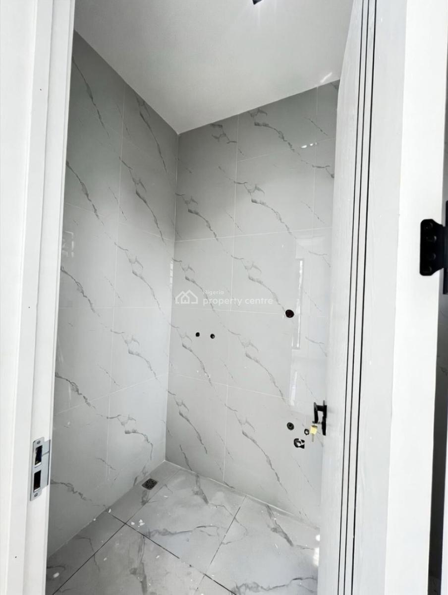 Lovely 2 Bedroom Apartment, Ikate, Ikate, Lekki, Lagos, Block of Flats for Sale