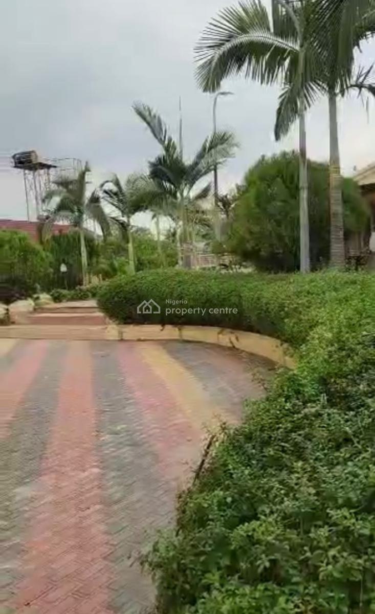 Luxury Hotel, Guzape District, Abuja, Hotel / Guest House for Sale