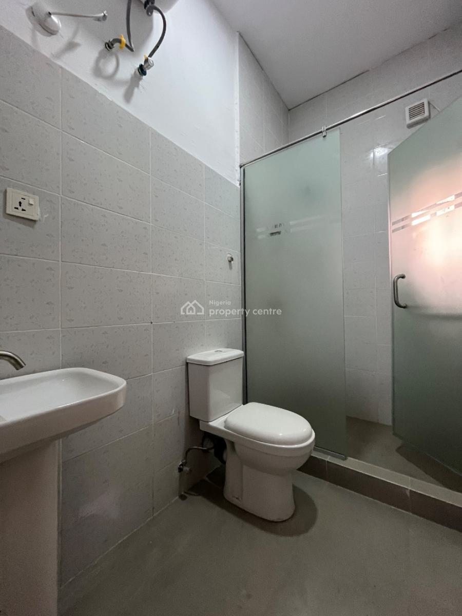 Spacious 2 Bedroom Serviced Apartment with Gym Available for at Ikate, Off Freedom Way, Ikate Elegushi, Lekki, Lagos, Flat / Apartment for Sale