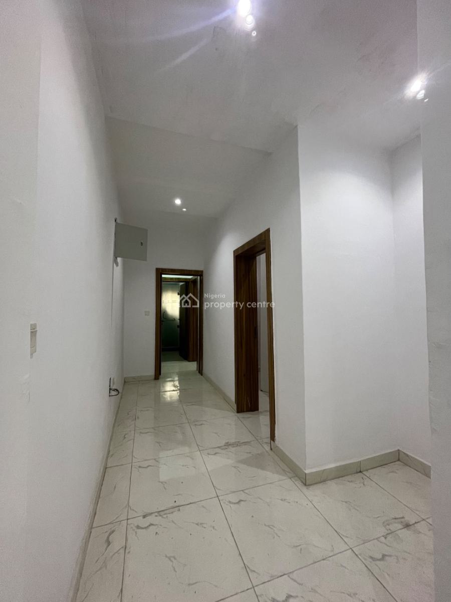 Spacious 2 Bedroom Serviced Apartment with Gym Available for at Ikate, Off Freedom Way, Ikate Elegushi, Lekki, Lagos, Flat / Apartment for Sale