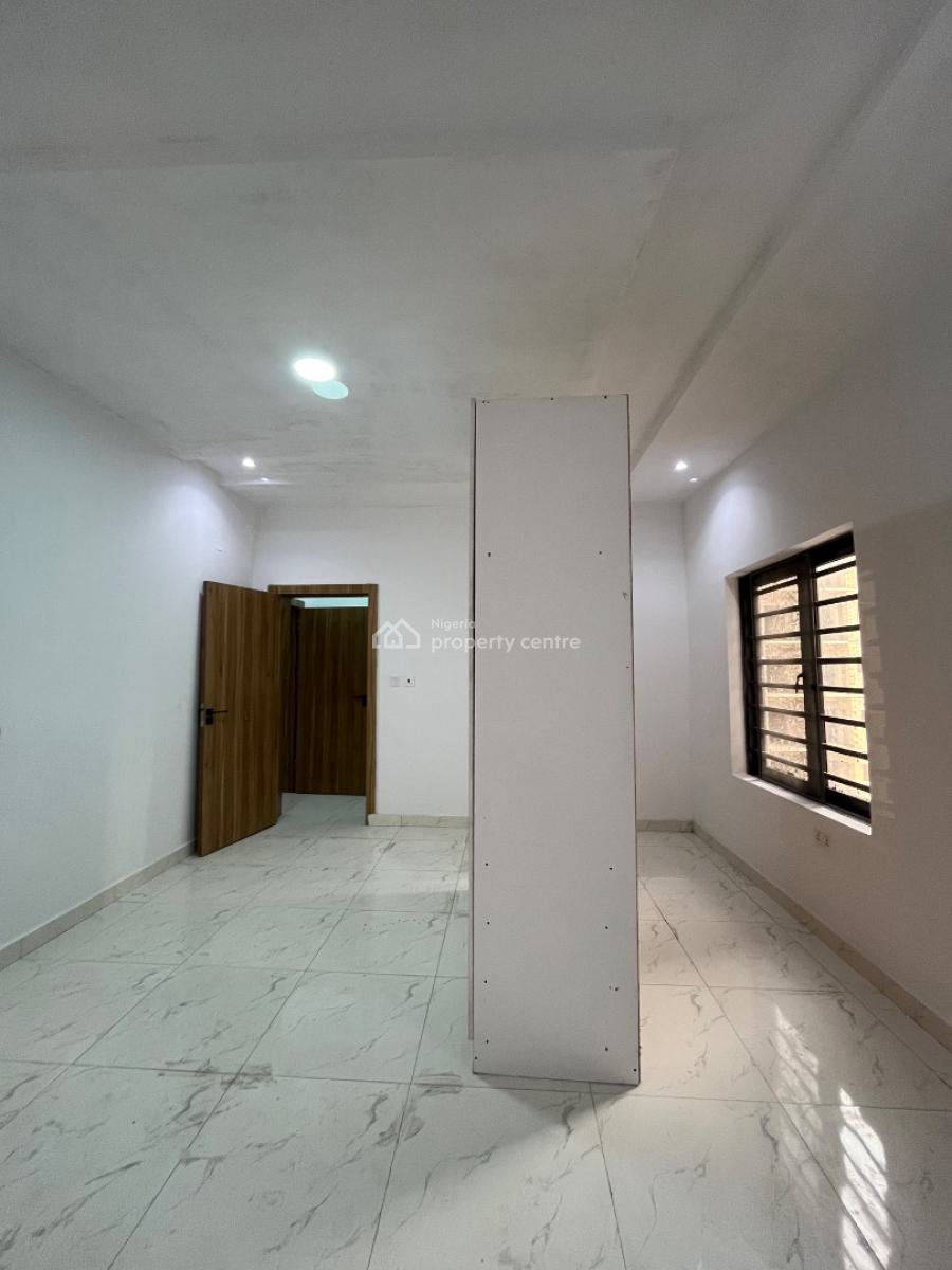 Spacious 2 Bedroom Serviced Apartment with Gym Available for at Ikate, Off Freedom Way, Ikate Elegushi, Lekki, Lagos, Flat / Apartment for Sale