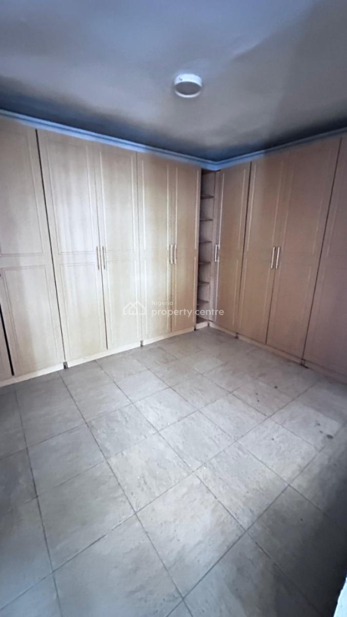4bedroom Semi Detached  Newly Renovated with 2 Rooms Bq, Off Eko Street, Parkview, Ikoyi, Lagos, Semi-detached Duplex for Rent
