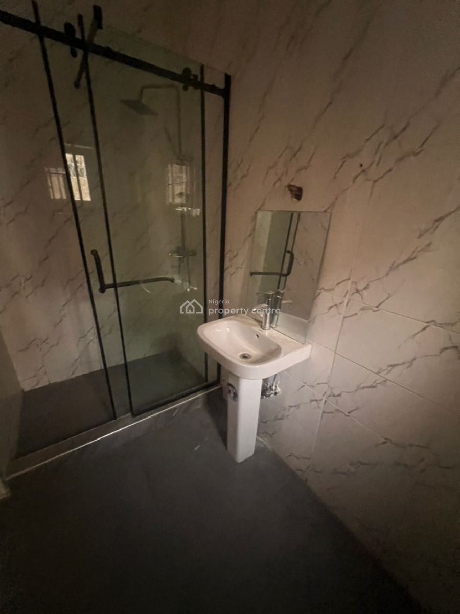 Newly Built 3bedroom Apartment with Bq, Dakibiyu, Abuja, Block of Flats for Sale