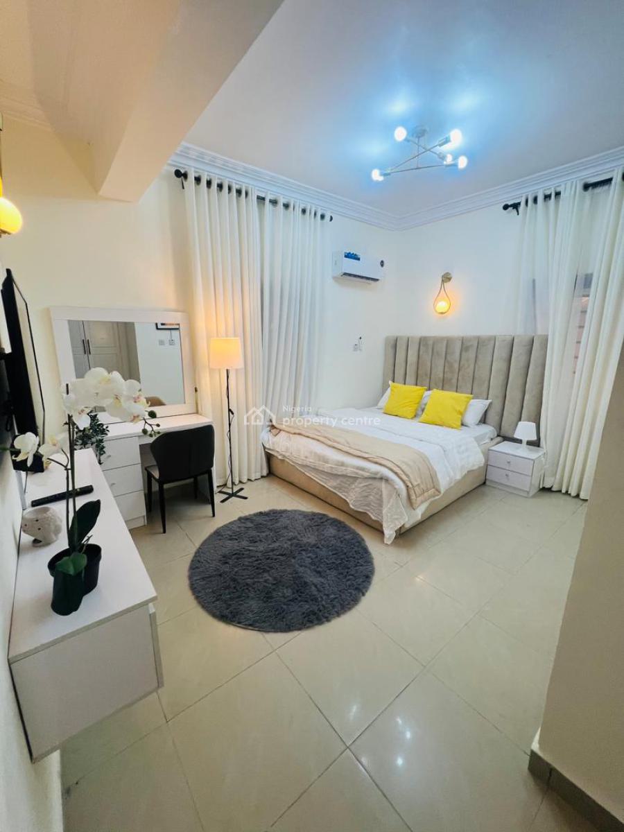Fully Furnished and Serviced 2 Bedrooms Flat, Lekki Phase 1, Lekki, Lagos, Flat / Apartment for Rent
