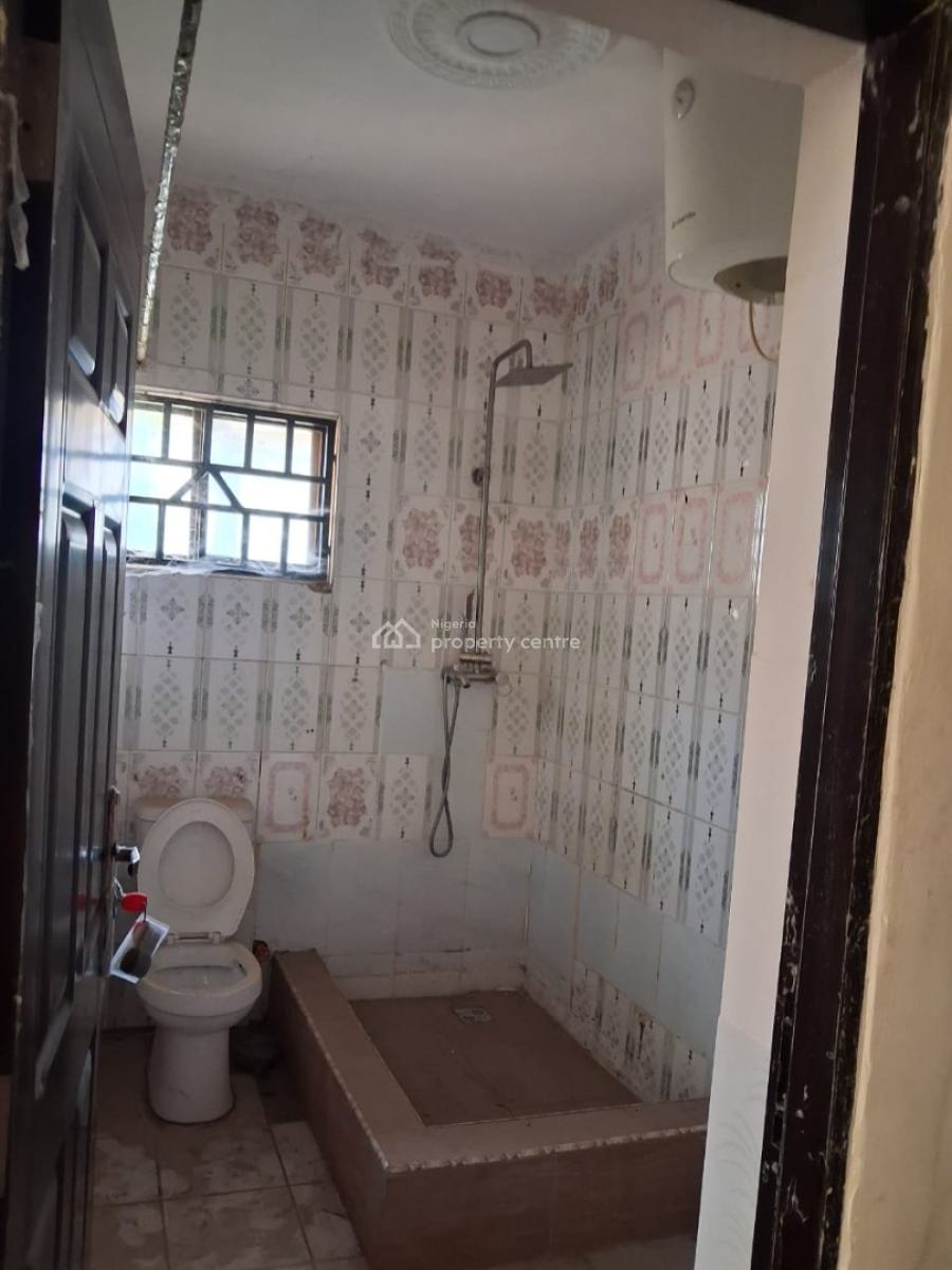 Clean 3 Bedroom Flat, Durumi, Abuja, Flat / Apartment for Rent