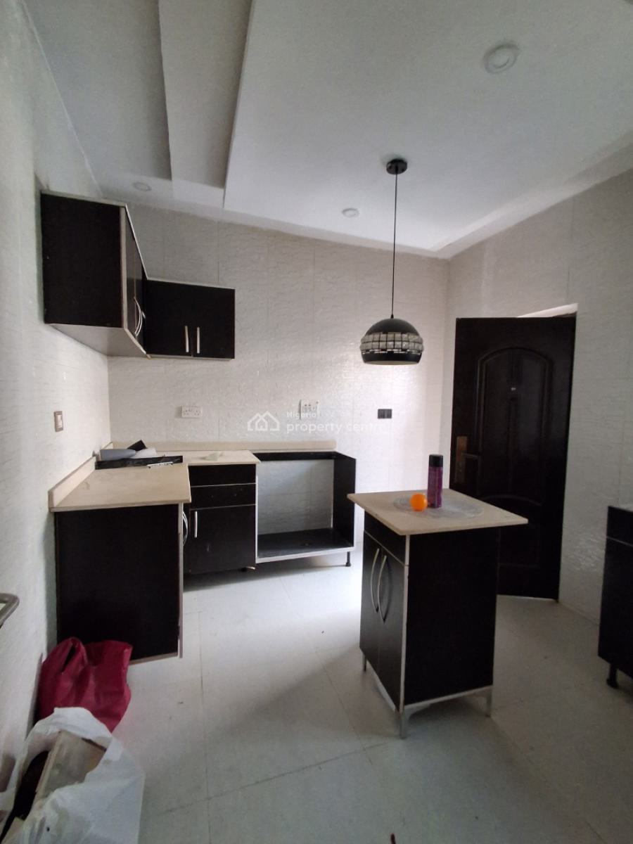 3bedroom, in an Estate, Badore, Ajah, Lagos, House for Rent