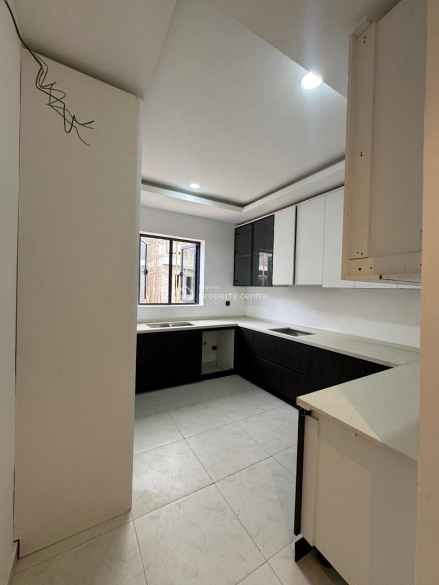 4 Bedroom Semi Detached House, Freedom Way, Lekki Phase 1, Lekki, Lagos, Semi-detached Duplex for Sale