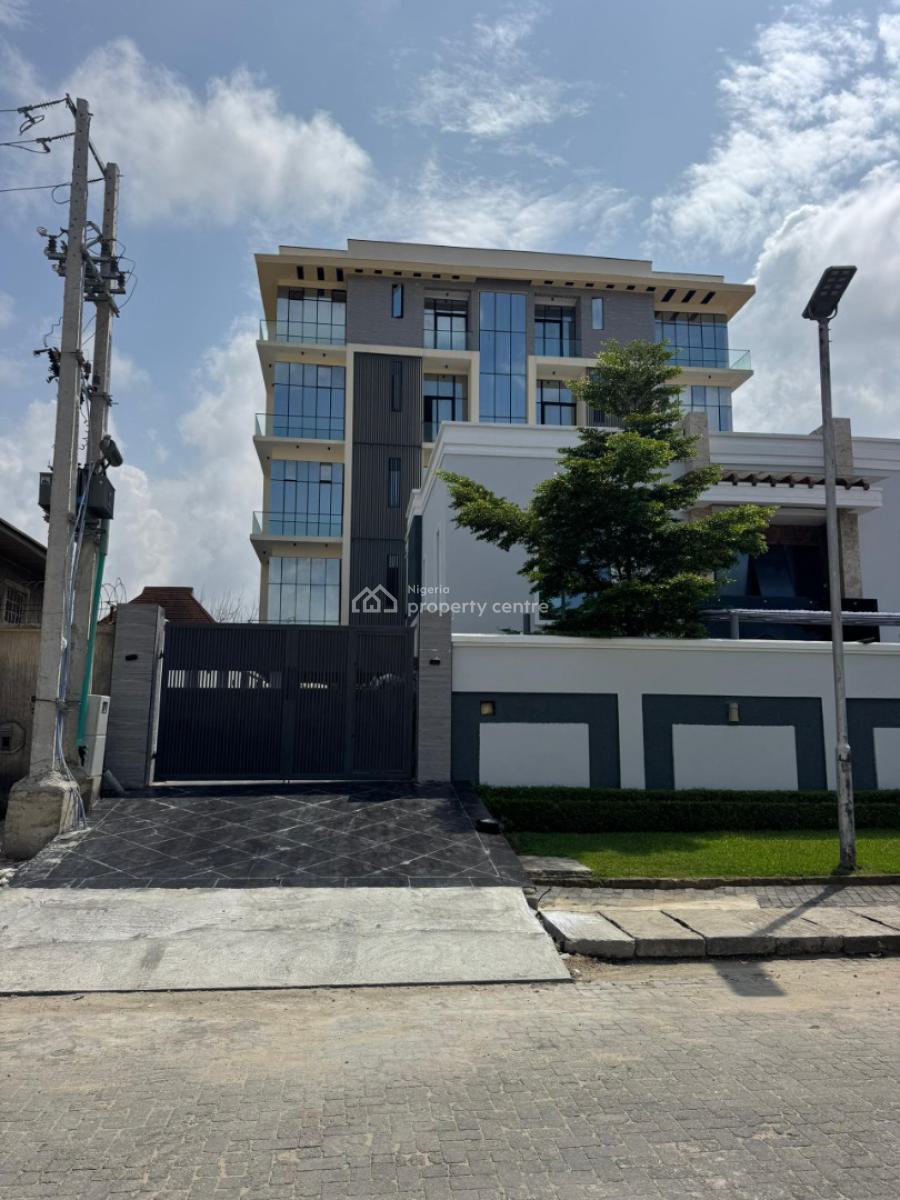 Aesthetically Pleasing 3 Bedroom Apartment  with Swimming Pool, Lift, Investors Delight Luxury Apartment Within a Prime Location, Lekki Phase 1, Lekki, Lagos, Flat / Apartment for Sale